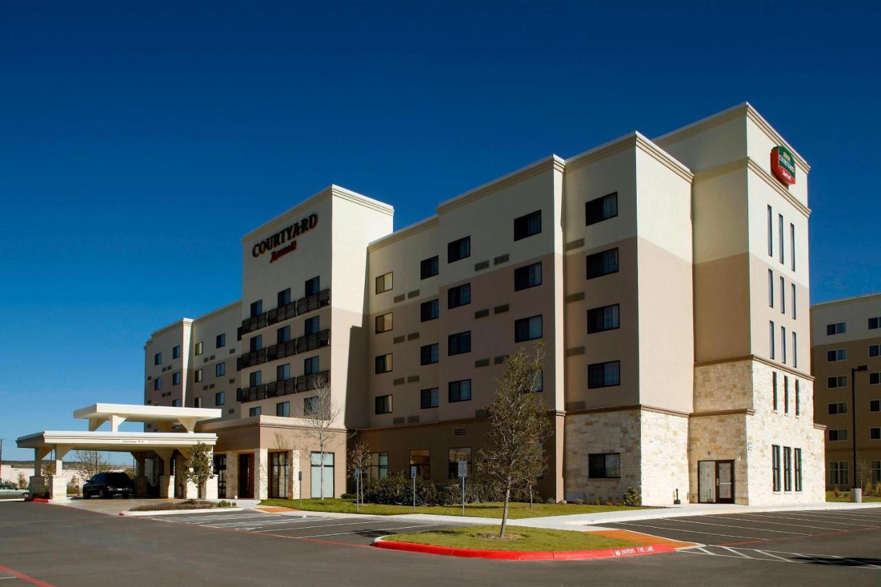 Hotel Courtyard By Marriott San Antonio Six Flags At The Rim Exteriér fotografie